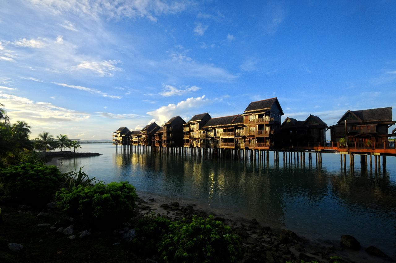 Ombak Villa Langkawi Pantai Cenang  Bagian luar foto